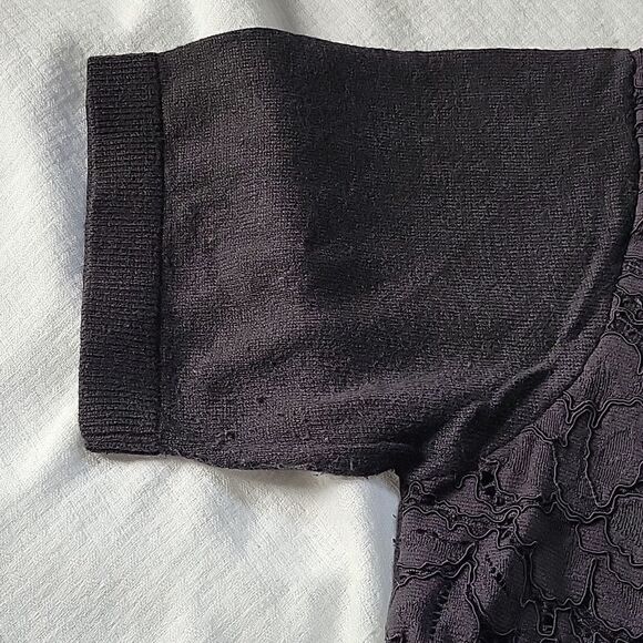 Kate Spade Black Floral Lace Sweater Knit Top Small EUC - Picture 5 of 11